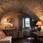 Relais Ducale גוביו