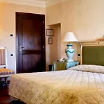 Hotel Relais Ducale 4*