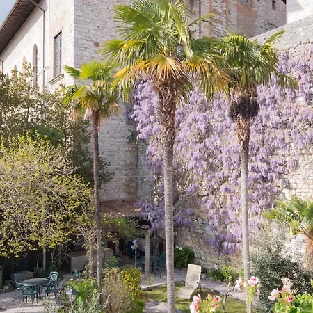 Relais Ducale Отель 4*