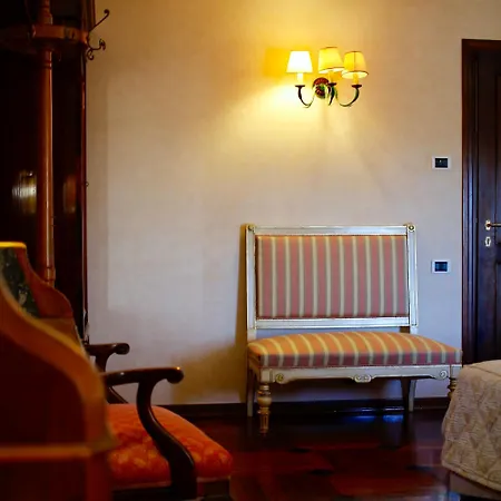 Relais Ducale Отель 4*