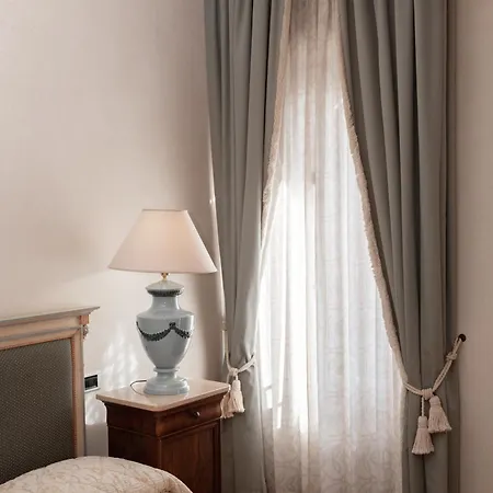 فندق Relais Ducale غوبيو