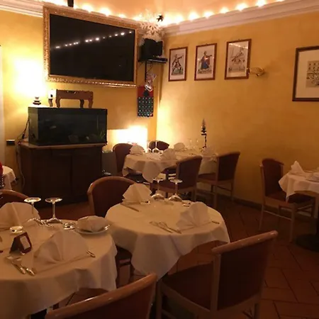 Отель Relais Ducale 4*