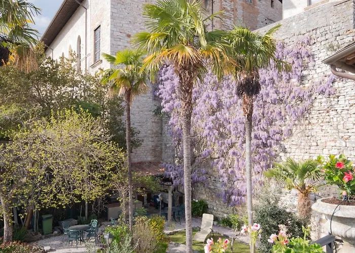 Relais Ducale فندق 4*