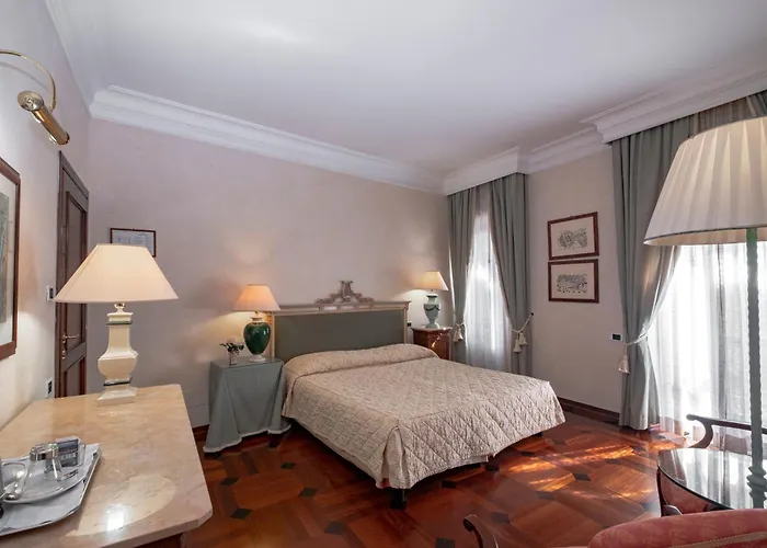 Relais Ducale فندق 4*